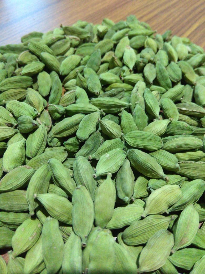 Cardamom Seeds
